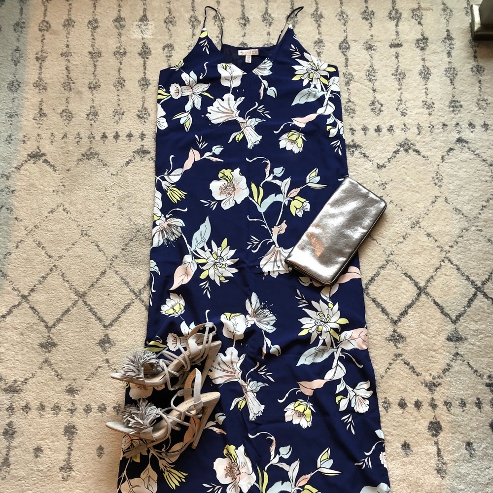 Elaine Rose - Navy Floral Maxi Dress